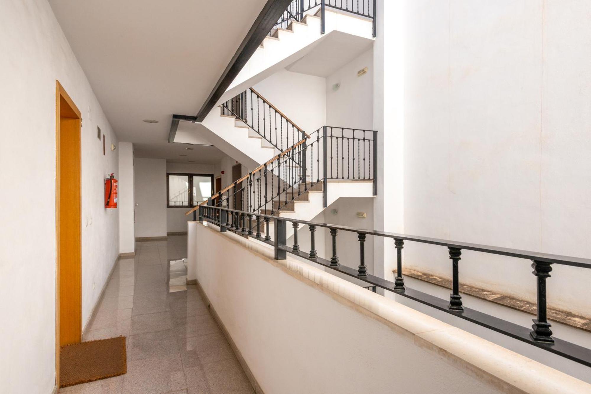 First Floor Near Macarena Church إشبيلية المظهر الخارجي الصورة